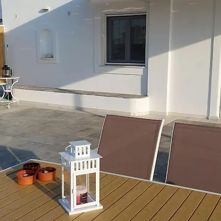 Serenity By The Sunset Apartment