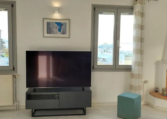 Serenity By The Sunset Парос